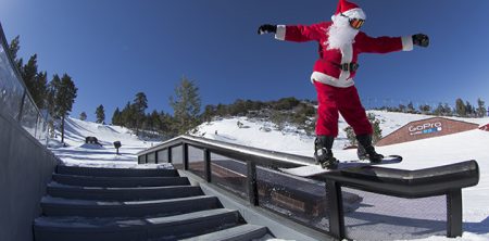 Празнично работно време