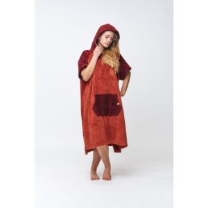 poncho-sherpa-burgundy