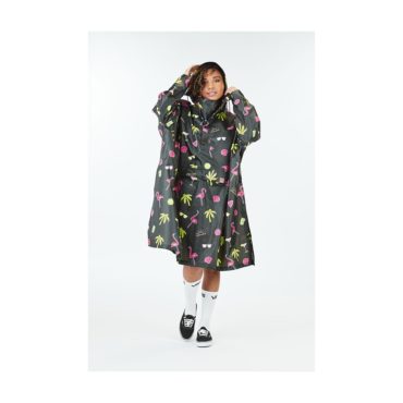 rain-poncho-paradise rain-poncho-paradise