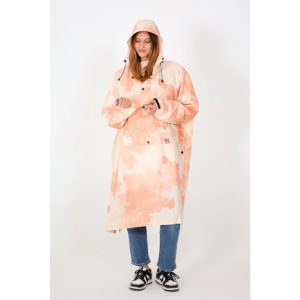 poncho-de-pluie-watercolor_b414e095-6a7f-4380-b143-18eec950a40d