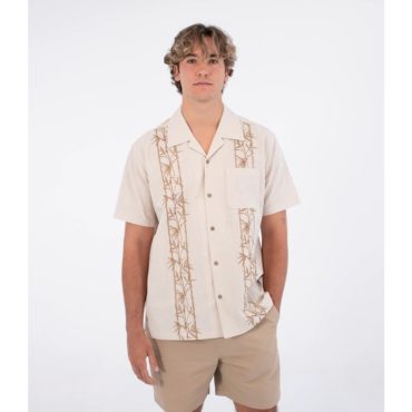 hsp26mmvs08456_073_00-hurley-sano-camp-embroidered-ss-riza-bejava-1-1