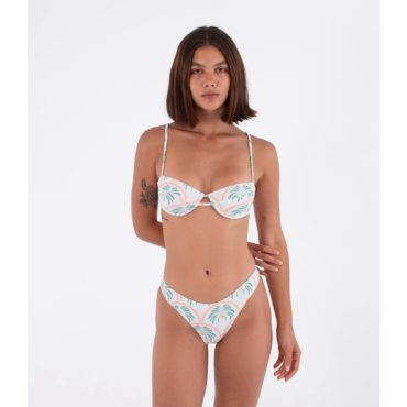 wswteu00005_300_00-hurly-under-wire-top-banski-12